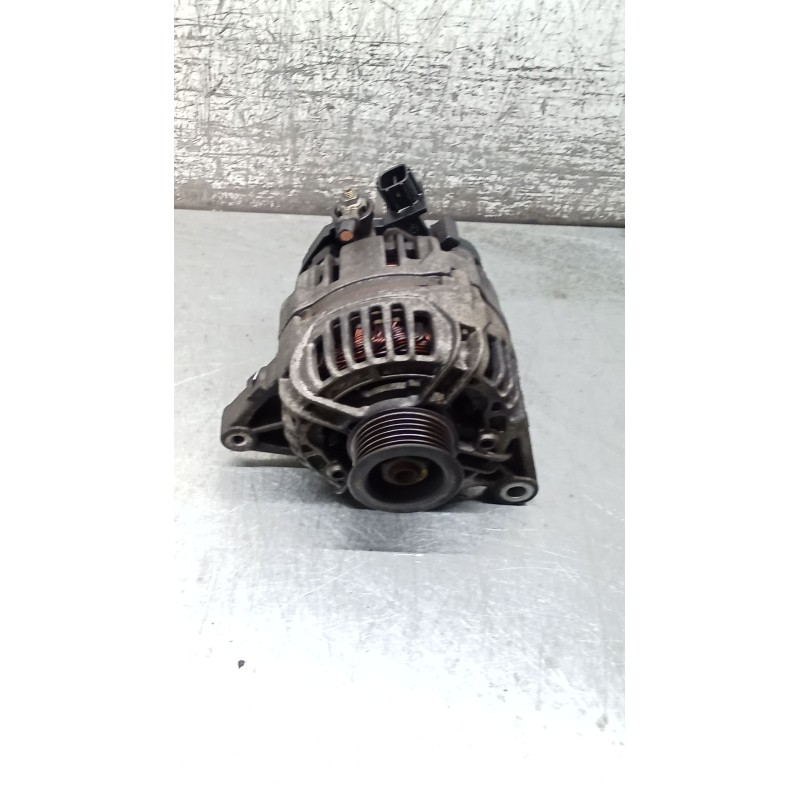 Recambio de alternador para toyota corolla (_e12_) 1.6 vvt-i (zze121_) referencia OEM IAM 0124325079 270600D140A 90A
