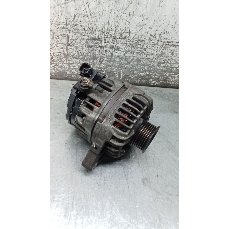 Recambio de alternador para toyota corolla (_e12_) 1.6 vvt-i (zze121_) referencia OEM IAM 0124325079 270600D140A 90A