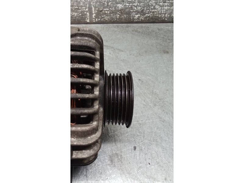 Recambio de alternador para toyota corolla (_e12_) 1.6 vvt-i (zze121_) referencia OEM IAM 0124325079 270600D140A 90A