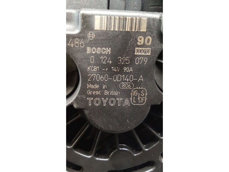 Recambio de alternador para toyota corolla (_e12_) 1.6 vvt-i (zze121_) referencia OEM IAM 0124325079 270600D140A 90A