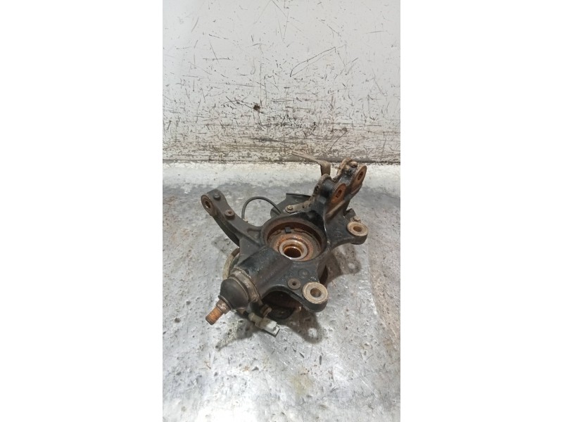 Recambio de mangueta delantera izquierda para peugeot expert combi 2.0 blue-hdi fap referencia OEM IAM   