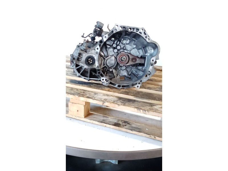 Recambio de caja cambios para toyota corolla (_e12_) 1.6 vvt-i (zze121_) referencia OEM IAM Z40507165 5V 