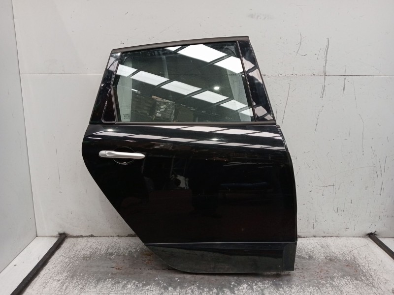 Recambio de puerta trasera derecha para renault scénic iii (jz0/1_) 1.5 dci referencia OEM IAM  5P 2009