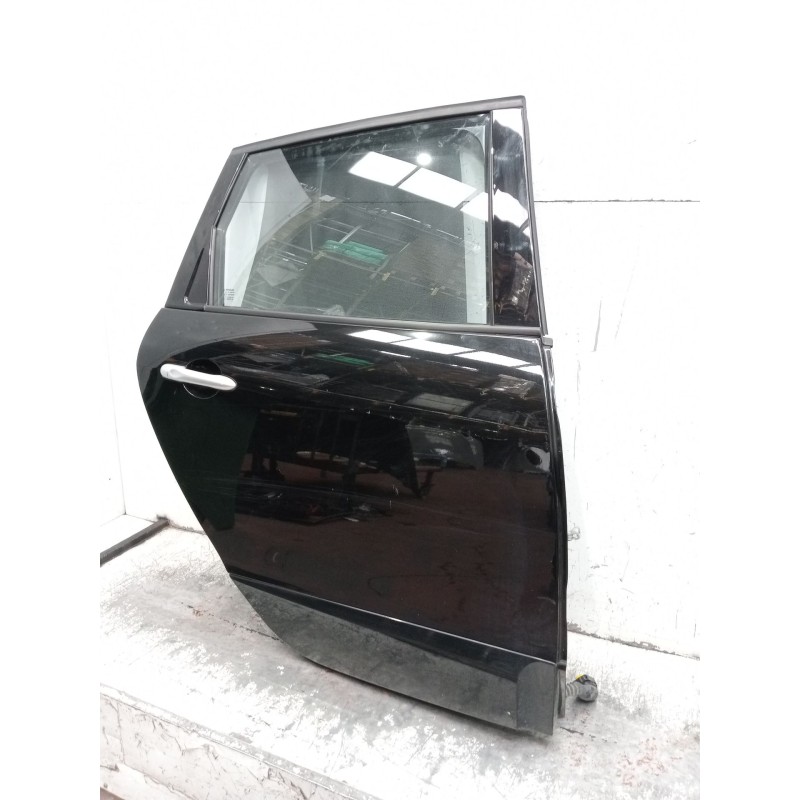 Recambio de puerta trasera derecha para renault scénic iii (jz0/1_) 1.5 dci referencia OEM IAM  5P 2009