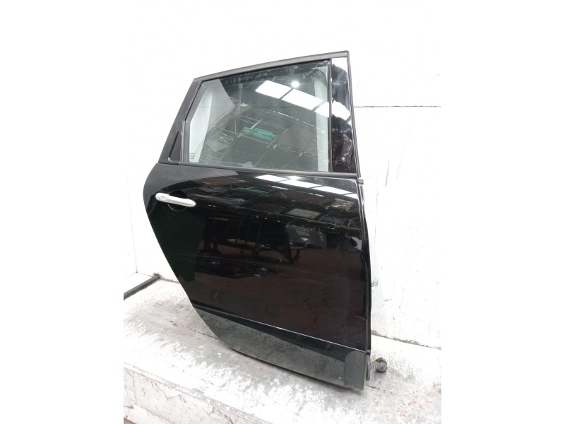 Recambio de puerta trasera derecha para renault scénic iii (jz0/1_) 1.5 dci referencia OEM IAM  5P 2009