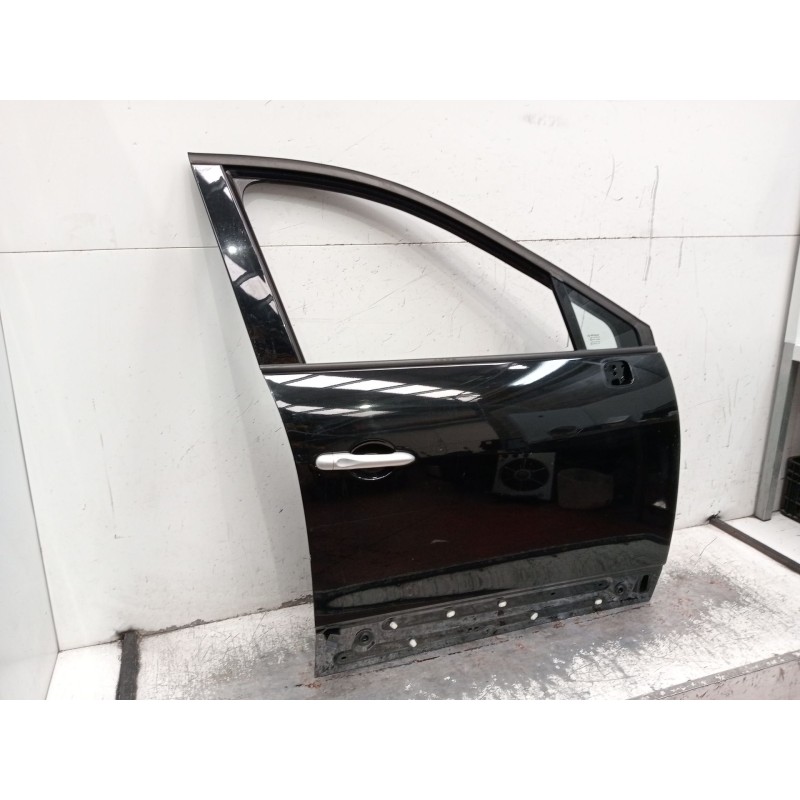 Recambio de puerta delantera derecha para renault scénic iii (jz0/1_) 1.5 dci referencia OEM IAM  5P 2009
