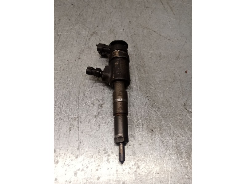 Recambio de inyector para peugeot 206 hatchback (2a/c) 1.4 hdi eco 70 referencia OEM IAM 0445110135 786280 BOSCH