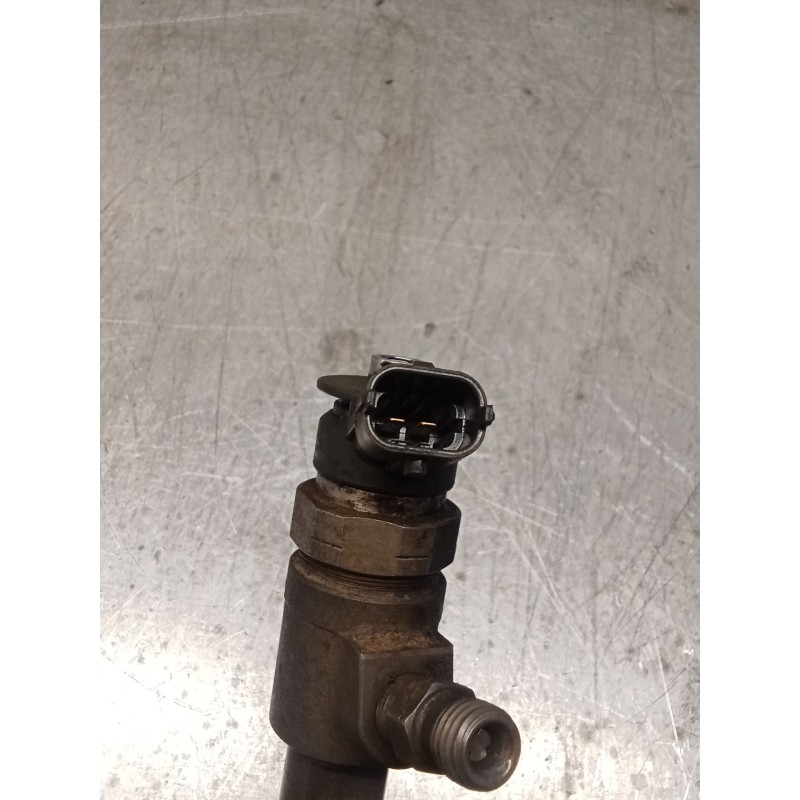 Recambio de inyector para peugeot 206 hatchback (2a/c) 1.4 hdi eco 70 referencia OEM IAM 0445110135 786280 BOSCH