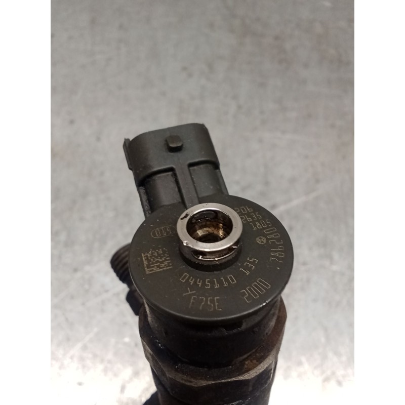 Recambio de inyector para peugeot 206 hatchback (2a/c) 1.4 hdi eco 70 referencia OEM IAM 0445110135 786280 BOSCH