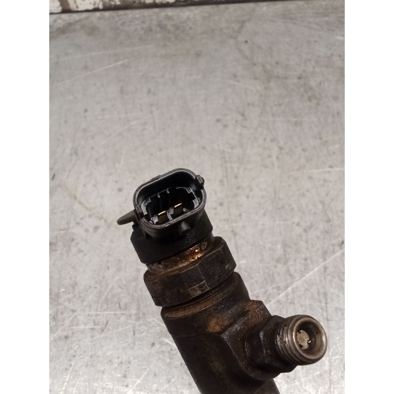 Recambio de inyector para peugeot 206 hatchback (2a/c) 1.4 hdi eco 70 referencia OEM IAM 0445110135 786280 BOSCH