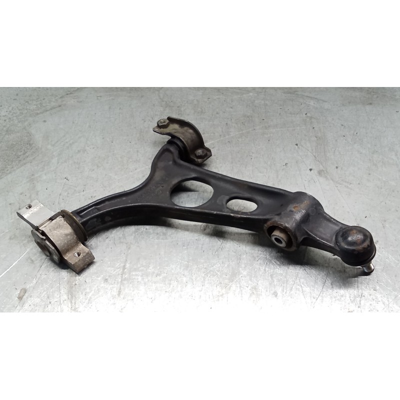 Recambio de brazo suspension inferior delantero derecho para alfa romeo 147 (937_) 1.6 16v t.spark eco (937.axa1a, 937.bxa1a) re