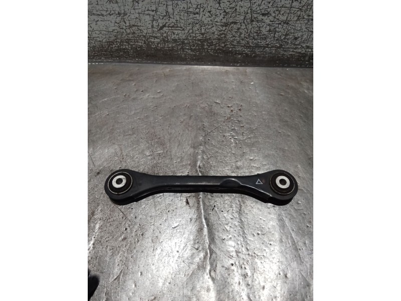 Recambio de brazo suspension inferior trasero derecho para audi a7 sportback (4ga, 4gf) 3.0 tdi quattro referencia OEM IAM 8K050