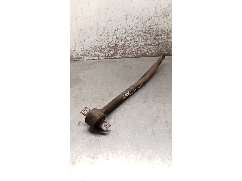 Recambio de brazo suspension inferior trasero derecho para alfa romeo 147 (937_) 1.6 16v t.spark eco (937.axa1a, 937.bxa1a) refe