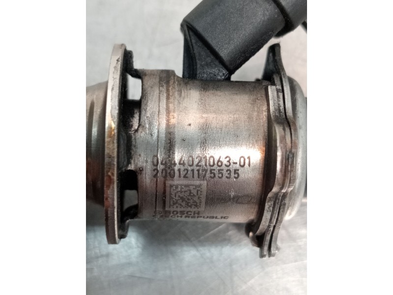 Recambio de inyector para kia ceed tourer (cd) 1.6 crdi 115 referencia OEM IAM 044402106301 296302U000 200121175535 2018