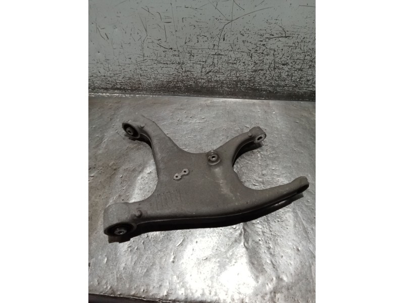 Recambio de brazo suspension inferior trasero derecho para audi a7 sportback (4ga, 4gf) 3.0 tdi quattro referencia OEM IAM 8R050
