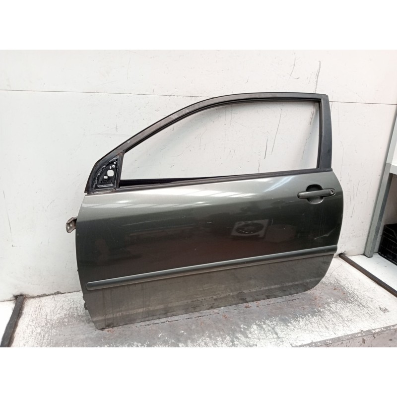 Recambio de puerta delantera izquierda para toyota corolla (_e12_) 1.6 vvt-i (zze121_) referencia OEM IAM  3P 2004