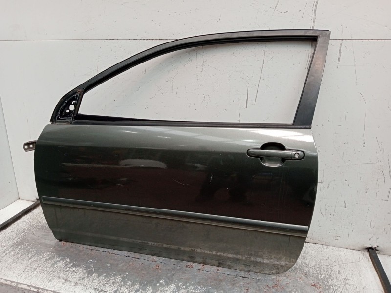 Recambio de puerta delantera izquierda para toyota corolla (_e12_) 1.6 vvt-i (zze121_) referencia OEM IAM  3P 2004