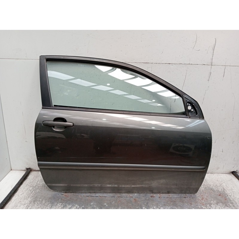 Recambio de puerta delantera derecha para toyota corolla (_e12_) 1.6 vvt-i (zze121_) referencia OEM IAM  3P 2004