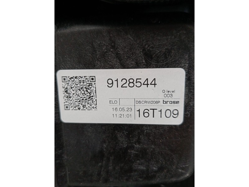 Recambio de elevalunas trasero derecho para mercedes-benz clase c (w206) c 200 d (206.003) referencia OEM IAM 9128544 4P. 
