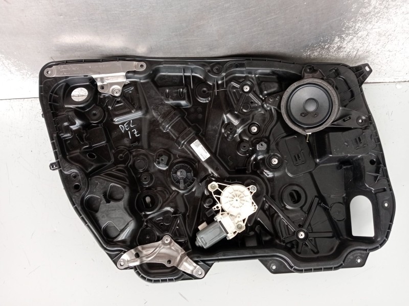 Recambio de elevalunas delantero izquierdo para mercedes-benz clase c (w206) c 200 d (206.003) referencia OEM IAM A2067228700 4P