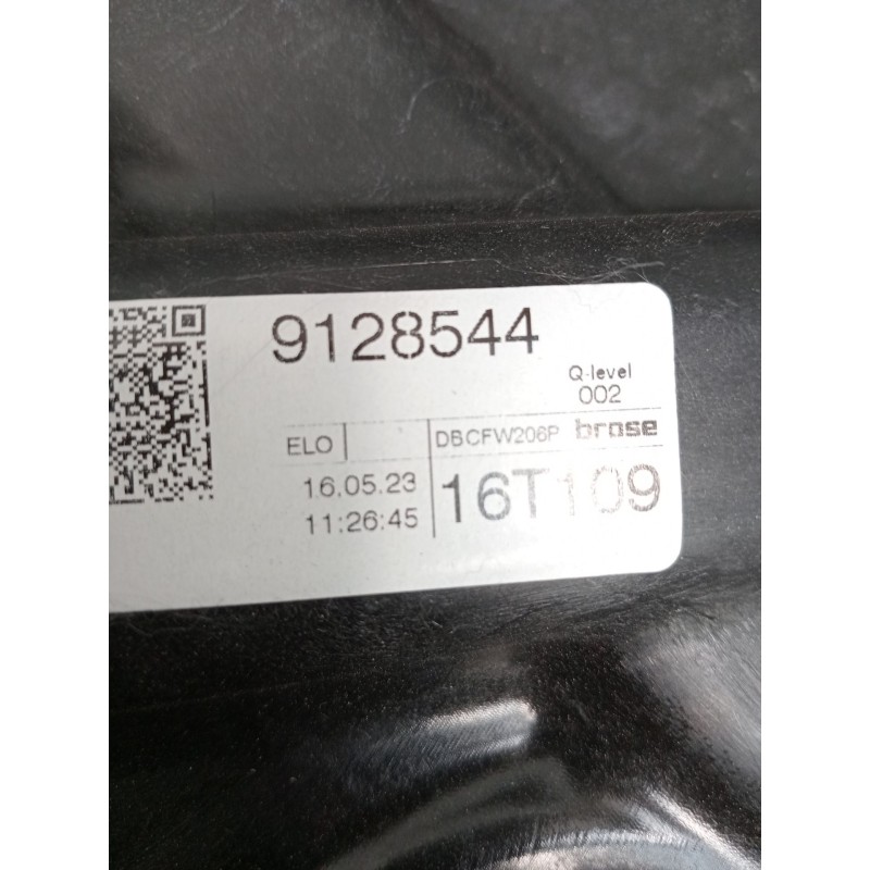 Recambio de elevalunas delantero izquierdo para mercedes-benz clase c (w206) c 200 d (206.003) referencia OEM IAM A2067228700 4P