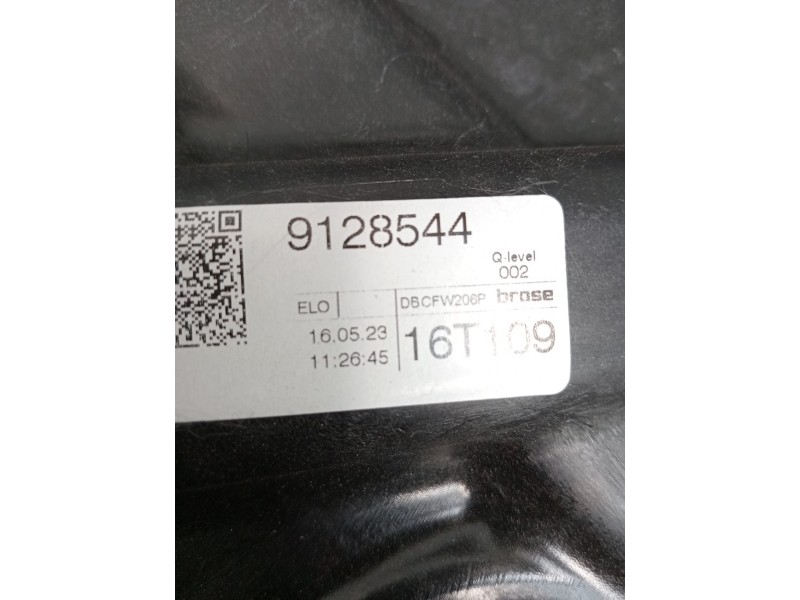 Recambio de elevalunas delantero izquierdo para mercedes-benz clase c (w206) c 200 d (206.003) referencia OEM IAM A2067228700 4P