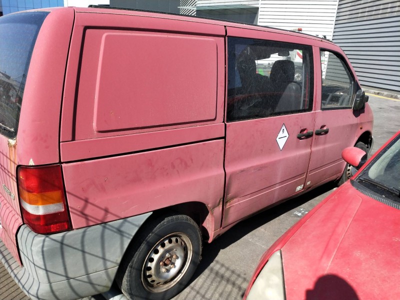 mercedes vito (w638) caja cerrada del año 1996