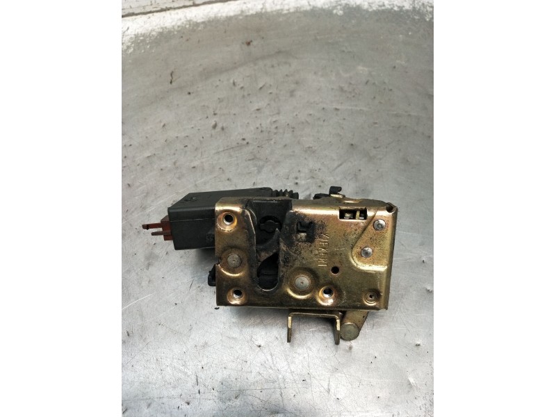 Recambio de motor cierre centralizado delantero derecho para peugeot 106 ii (1a_, 1c_) 1.1 i referencia OEM IAM  5P 1996