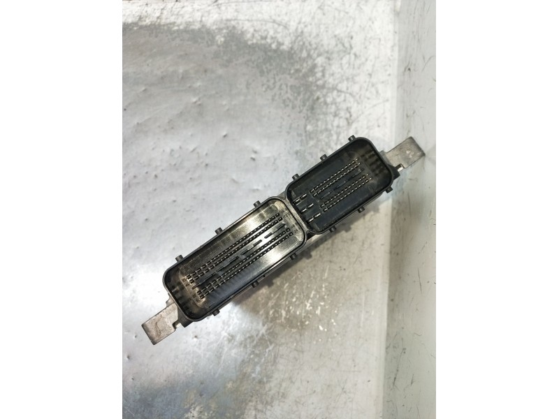 Recambio de centralita motor uce para mercedes-benz clase e (w211) e 220 cdi (211.008) referencia OEM IAM A6461505977 A003446904