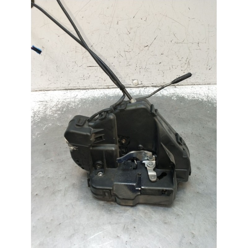 Recambio de motor cierre centralizado trasero izquierdo para mercedes-benz clase e (w211) e 220 cdi (211.008) referencia OEM IAM