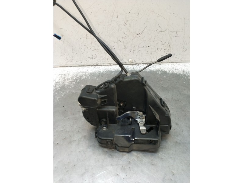 Recambio de motor cierre centralizado trasero izquierdo para mercedes-benz clase e (w211) e 220 cdi (211.008) referencia OEM IAM