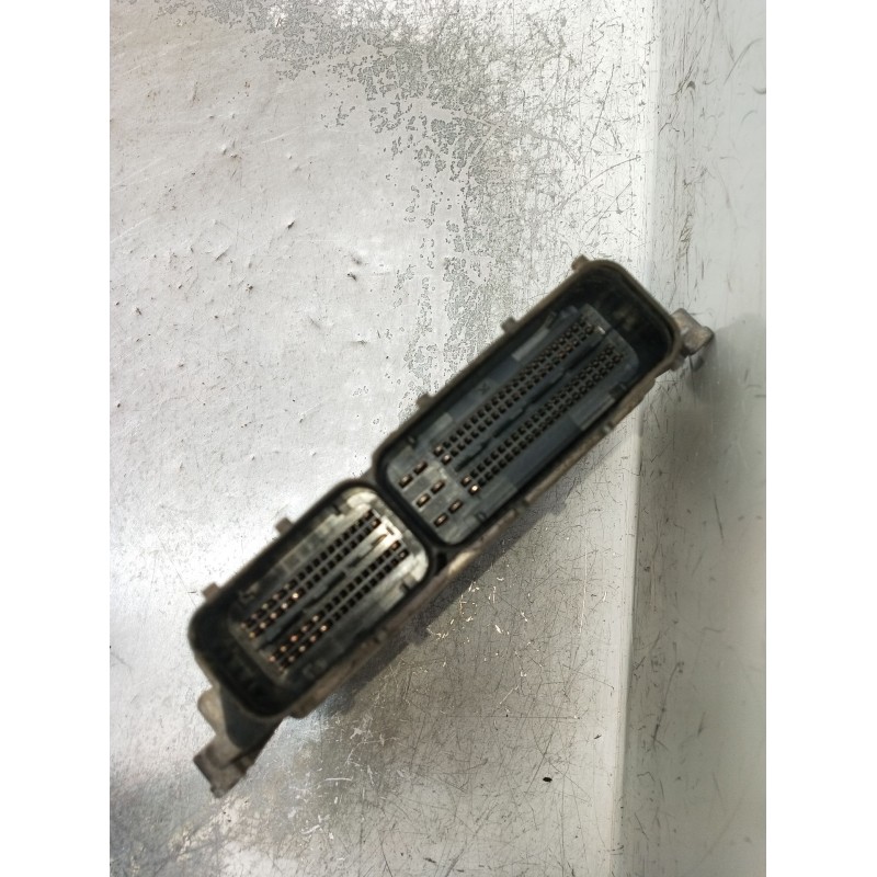 Recambio de centralita motor uce para opel zafira / zafira family b (a05) 1.9 cdti (m75) referencia OEM IAM 0281014452 55566279 