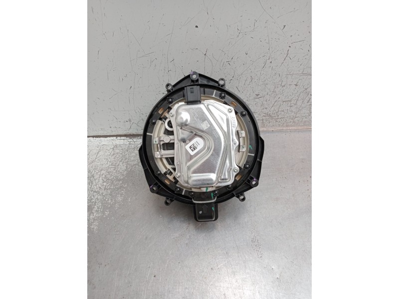 Recambio de motor calefaccion para mercedes-benz clase c (w206) c 200 d (206.003) referencia OEM IAM A2069064401 T3332000H 