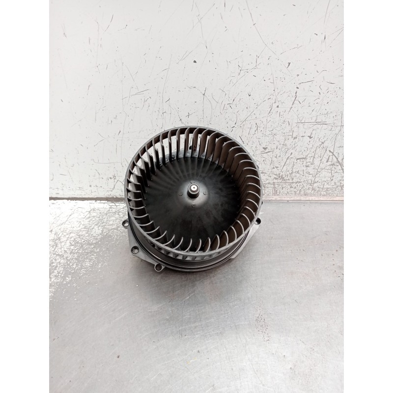 Recambio de motor calefaccion para mercedes-benz clase c (w206) c 200 d (206.003) referencia OEM IAM A2069064401 T3332000H 