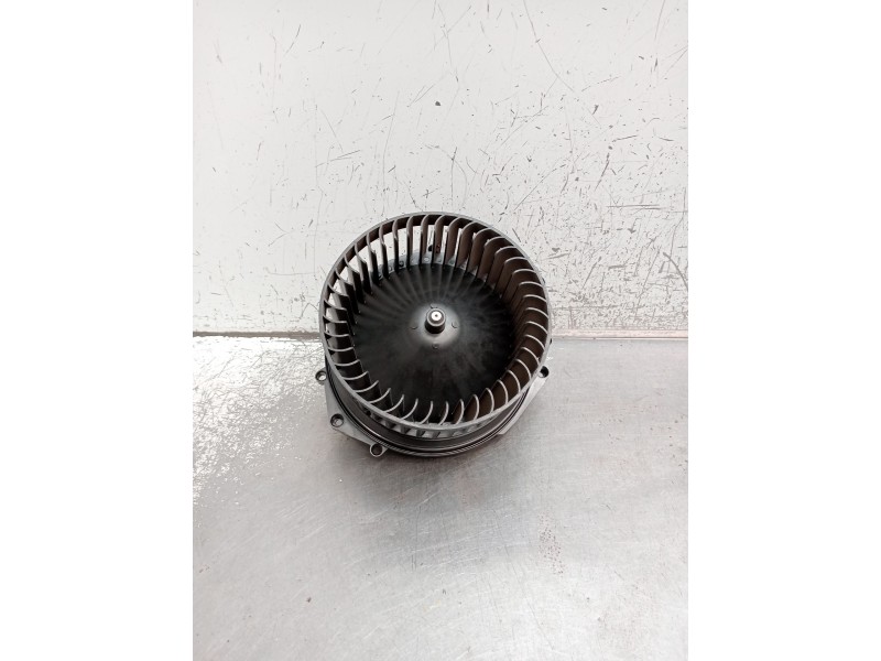Recambio de motor calefaccion para mercedes-benz clase c (w206) c 200 d (206.003) referencia OEM IAM A2069064401 T3332000H 