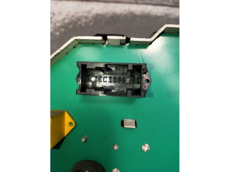 Recambio de cuadro instrumentos para peugeot 106 ii (1a_, 1c_) 1.1 i referencia OEM IAM   
