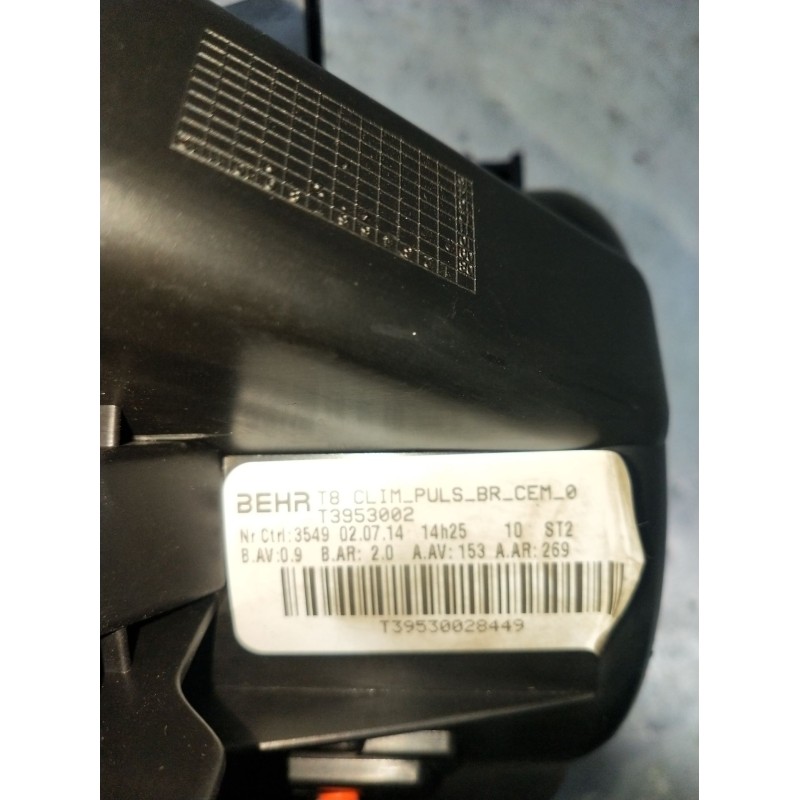 Recambio de motor calefaccion para peugeot 5008 (0u_, 0e_) 1.6 bluehdi 120 referencia OEM IAM T3953002  2012