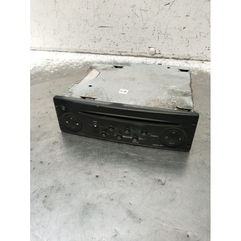 Recambio de sistema audio / radio cd para renault kangoo express (fc0/1_) 1.5 dci (fc1e) referencia OEM IAM 8200633634  2002