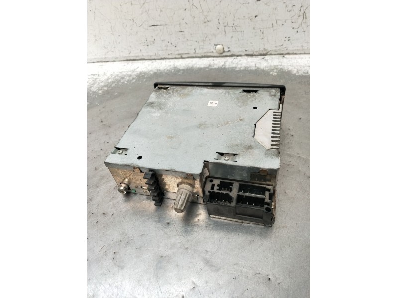Recambio de sistema audio / radio cd para renault kangoo express (fc0/1_) 1.5 dci (fc1e) referencia OEM IAM 8200633634  2002