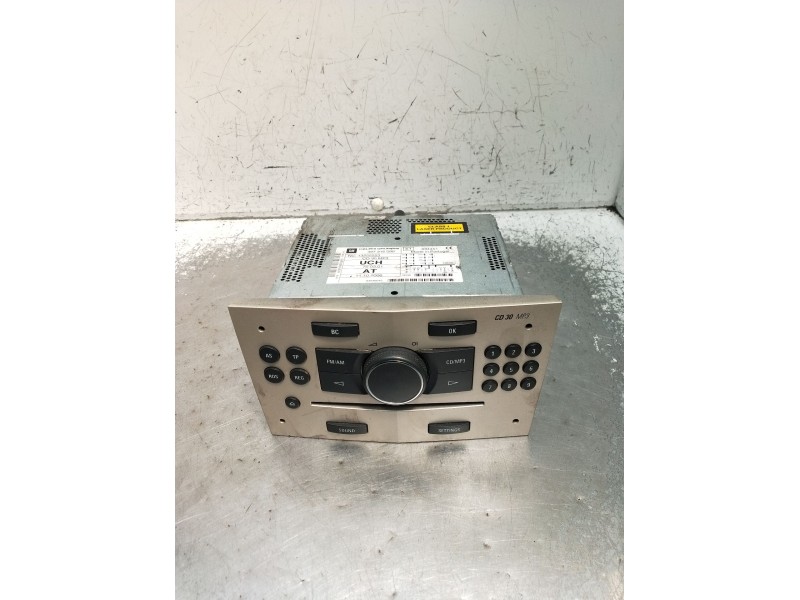 Recambio de sistema audio / radio cd para opel zafira / zafira family b (a05) 1.9 cdti (m75) referencia OEM IAM 497316088 132555