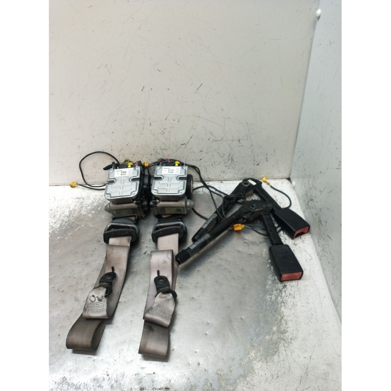 Recambio de juego cinturones delantero para mercedes-benz clase e (w211) e 220 cdi (211.008) referencia OEM IAM  5P 2002