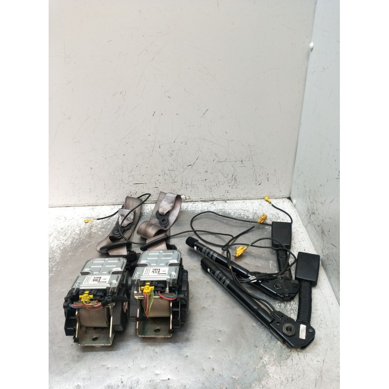 Recambio de juego cinturones delantero para mercedes-benz clase e (w211) e 220 cdi (211.008) referencia OEM IAM  5P 2002