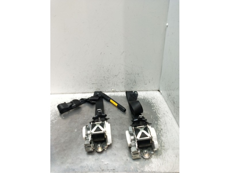Recambio de juego cinturones delantero para peugeot 5008 (0u_, 0e_) 1.6 bluehdi 120 referencia OEM IAM  5P 2012