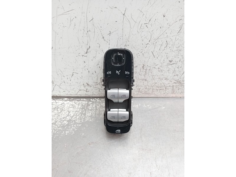 Recambio de mando elevalunas delantero izquierdo para mercedes-benz clase c (w206) c 200 d (206.003) referencia OEM IAM A2069008