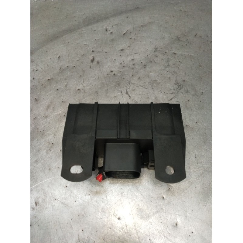 Recambio de caja precalentamiento para mercedes-benz clase s (w220, v220) s 320 cdi (220.025, 220.125) referencia OEM IAM A64090