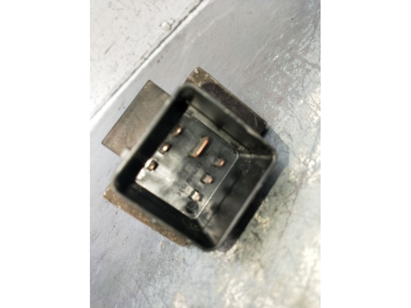 Recambio de caja precalentamiento para peugeot 106 ii (1a_, 1c_) 1.1 i referencia OEM IAM 9340469680  1996