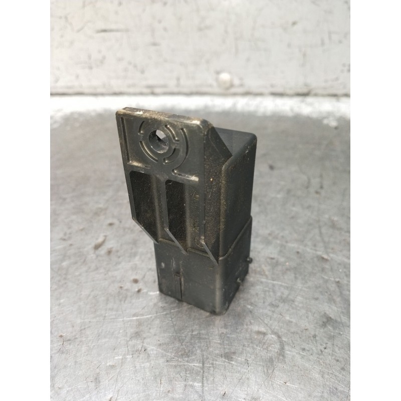 Recambio de caja precalentamiento para peugeot 5008 (0u_, 0e_) 1.6 bluehdi 120 referencia OEM IAM 9803299780 51299058A 2012