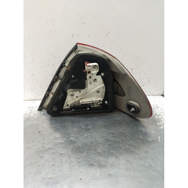 Recambio de piloto trasero izquierdo para mercedes-benz clase e (w211) e 220 cdi (211.008) referencia OEM IAM A2118202564 334509