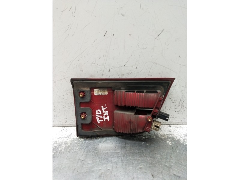 Recambio de piloto trasero derecho interior para bmw x5 (e53) 3.0 d referencia OEM IAM 691691408 21D04194852 2003
