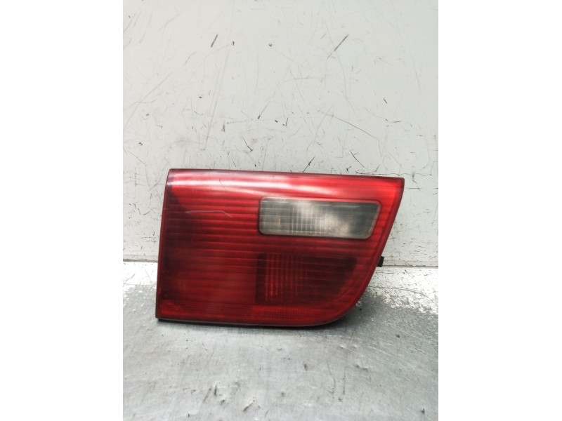 Recambio de piloto trasero izquierdo interior para bmw x5 (e53) 3.0 d referencia OEM IAM 22D04101425 691691308 2003
